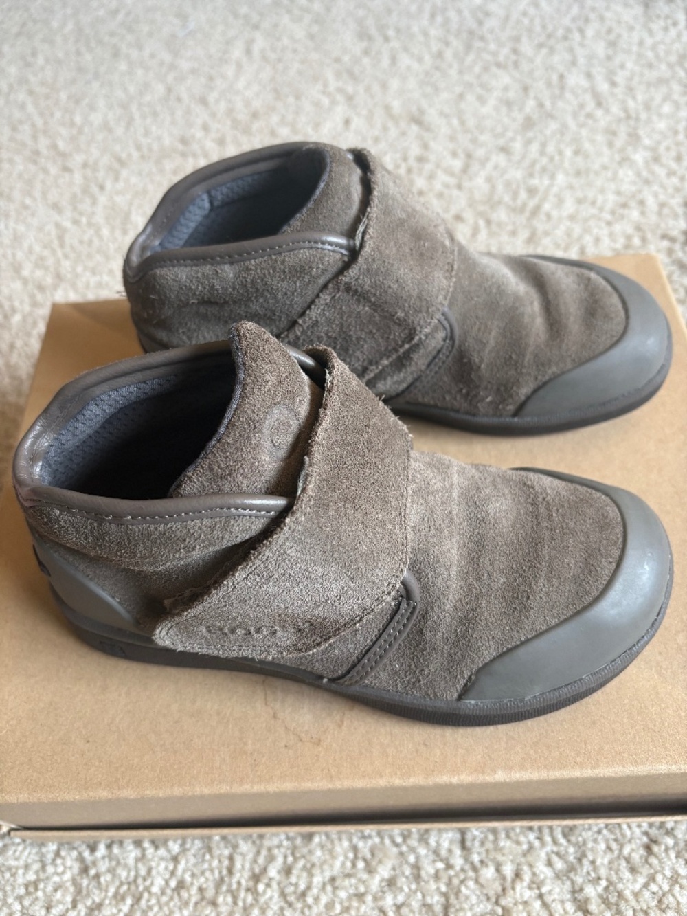 Bogs Sammy Boots Black Suede Waterproof Booties Kids Size 13